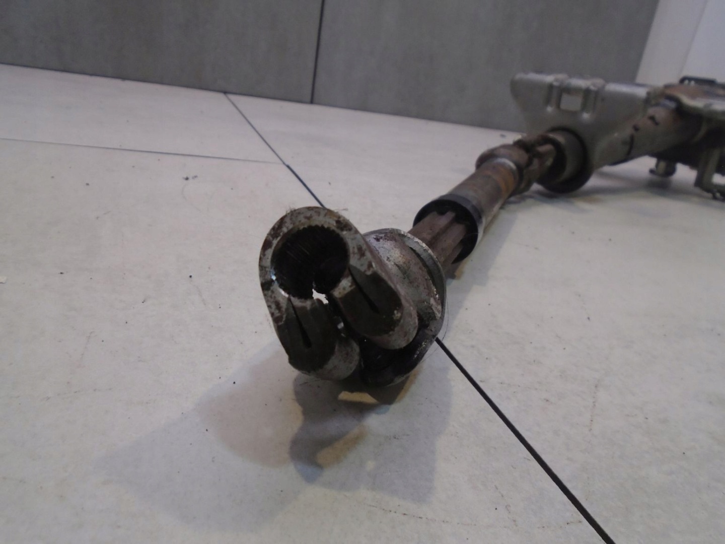 steering wheel rod HYUNDAI TRAJET 2.0 CRDI