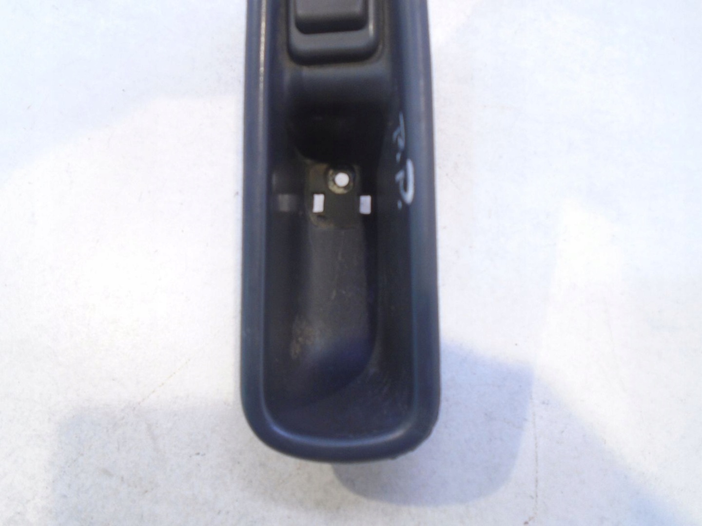 PANEL windows right front VOLVO S40 and 821425