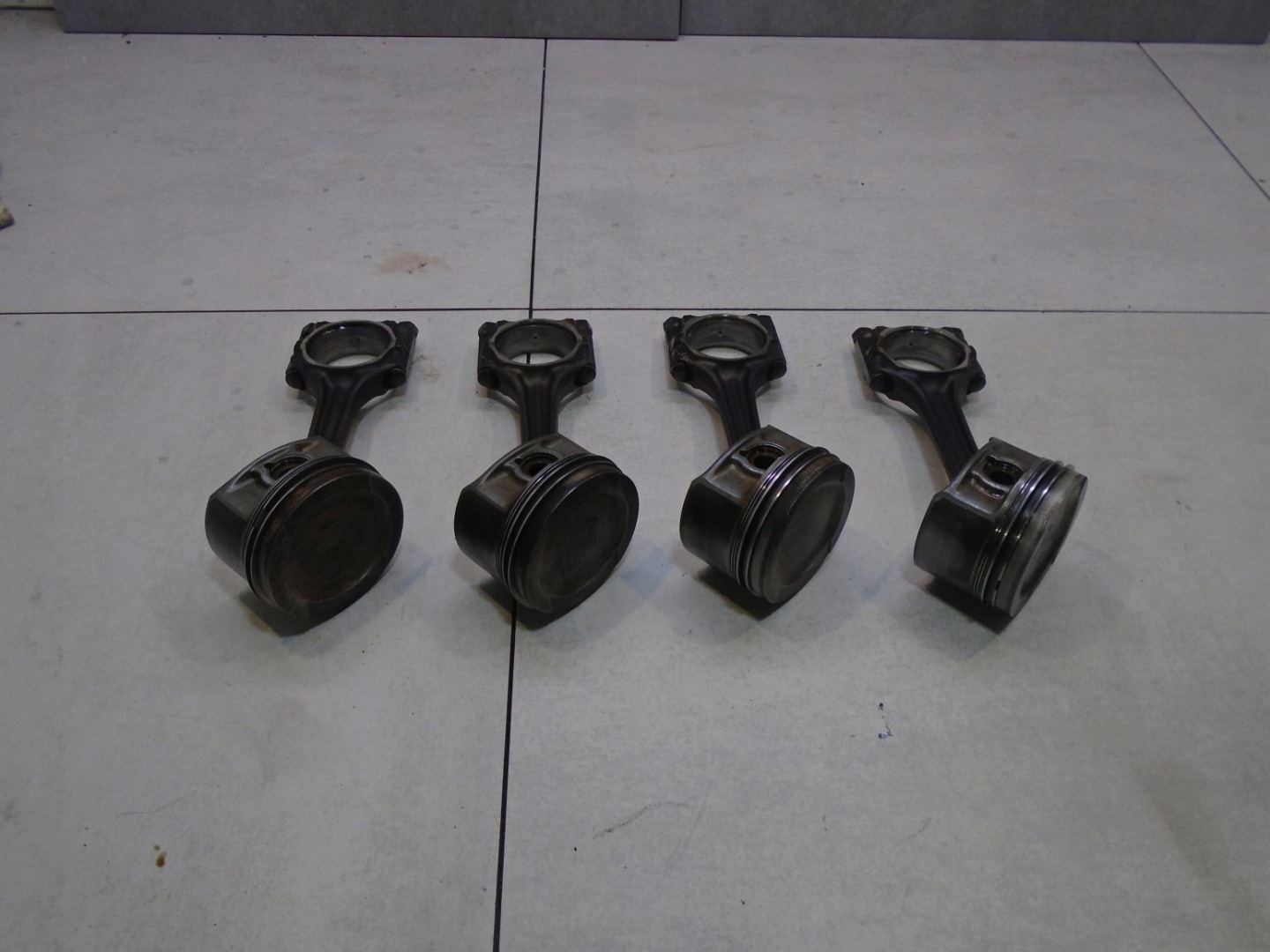 piston connecting rod VW GOLF IV 1.6 058