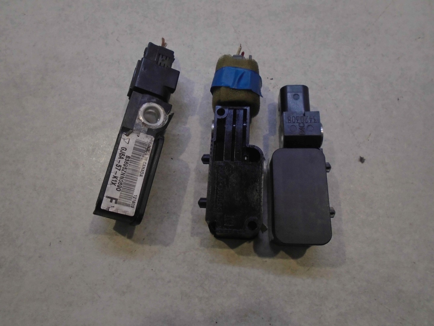 Sensor Sensoren UDERZENIOWE MAZDA 6 GJ6A57KCO