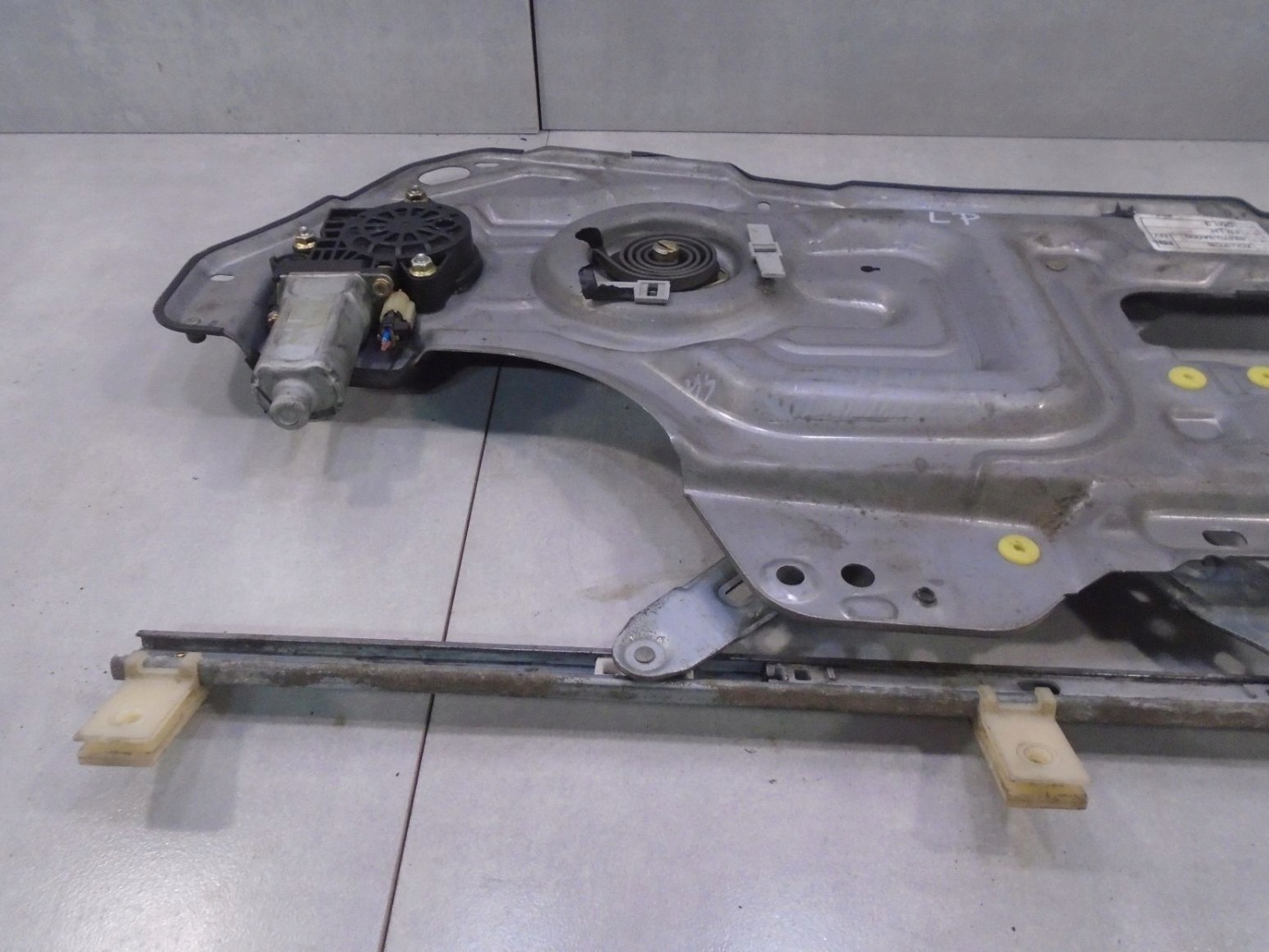 mechanism windows left front HYUNDAI TRAJET