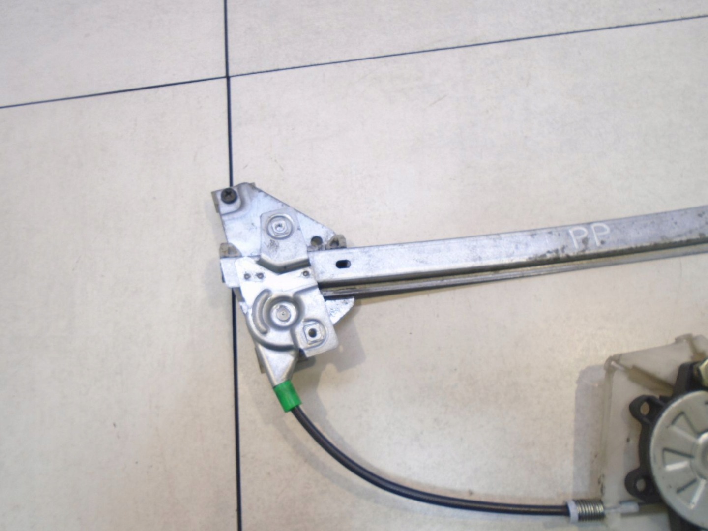 window regulator right front VOLVO S40