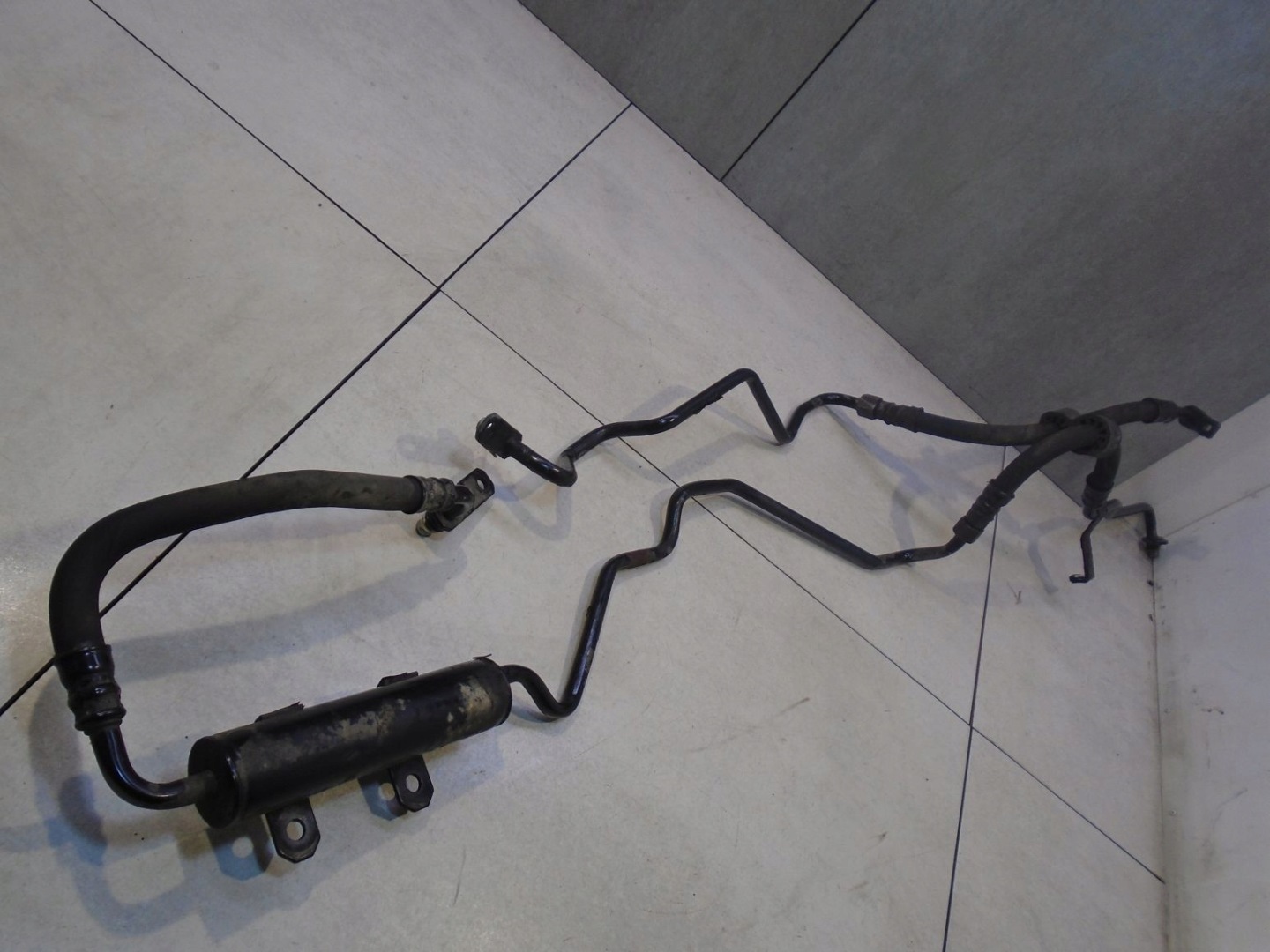 vedení hadice řízení AUDI A4 B6 2.5TDI