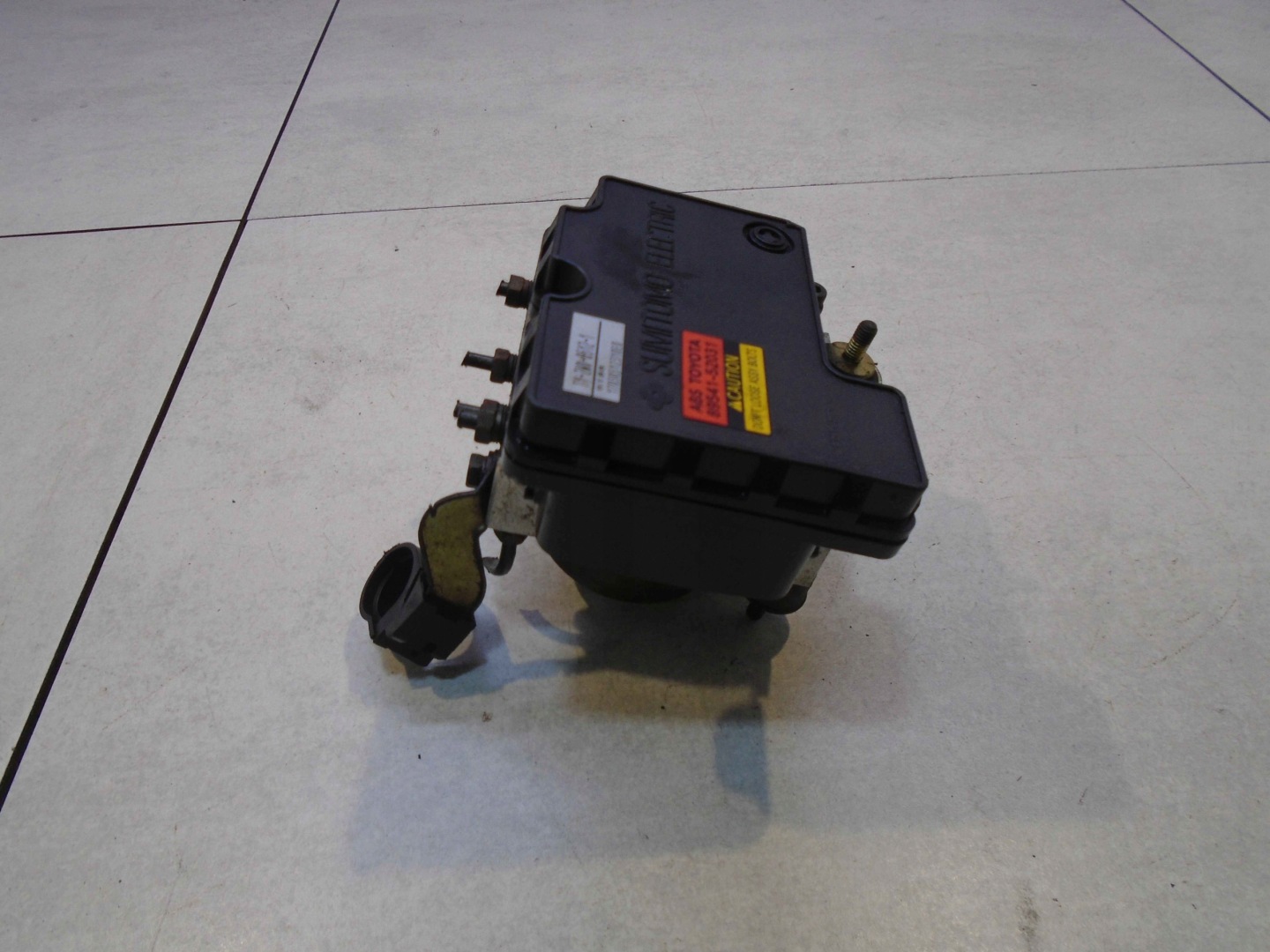 Pompa ABS TOYOTA YARIS e 1.0 VVTI 8954152031