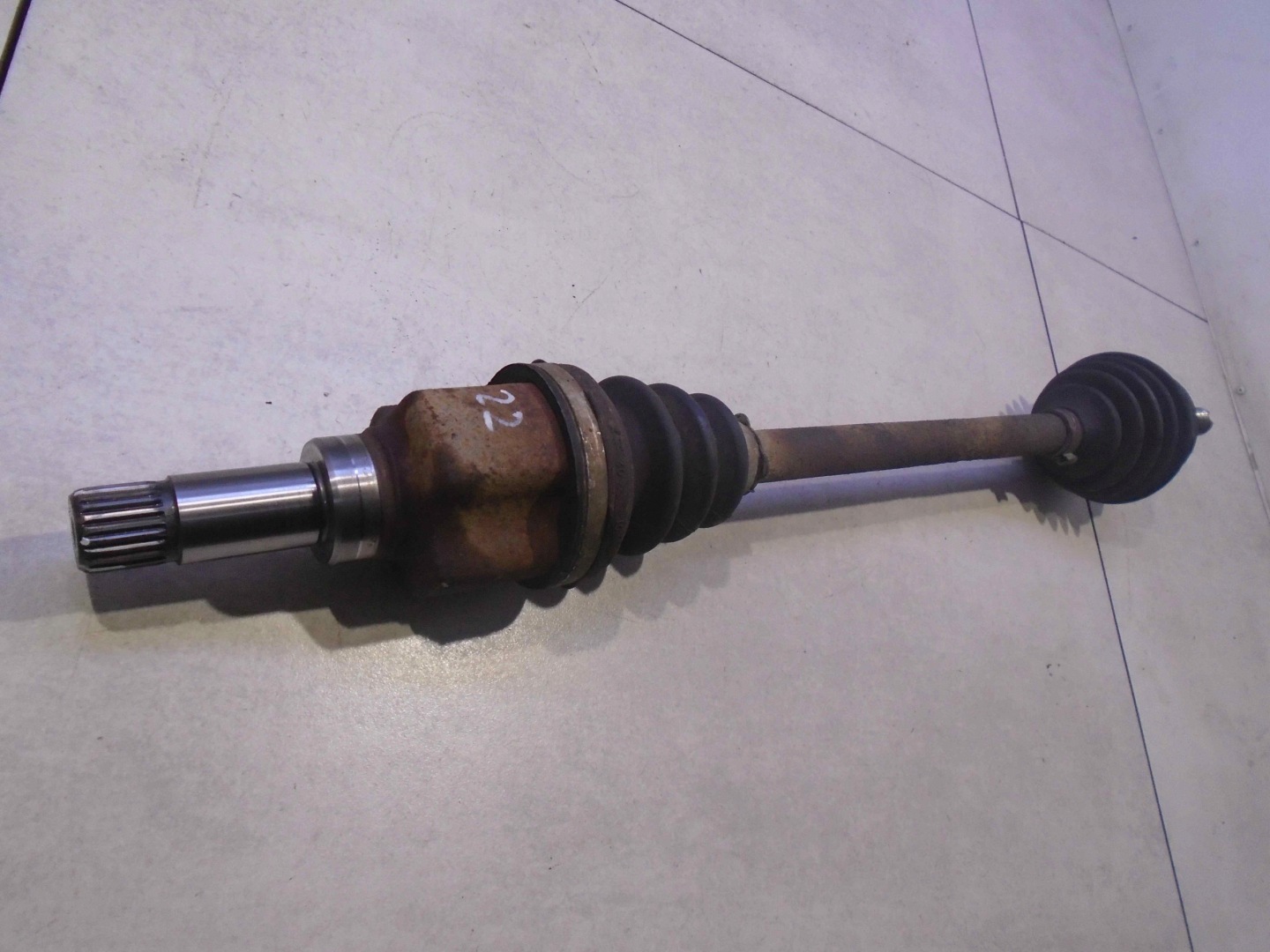 semi-axis left short. CITROEN C3 1.1