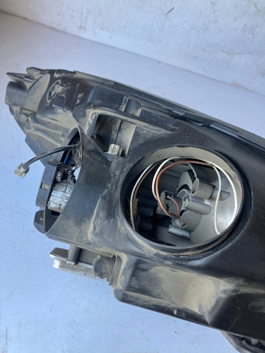 light left front XENON CITROEN C4 PICASSO and EUROPA