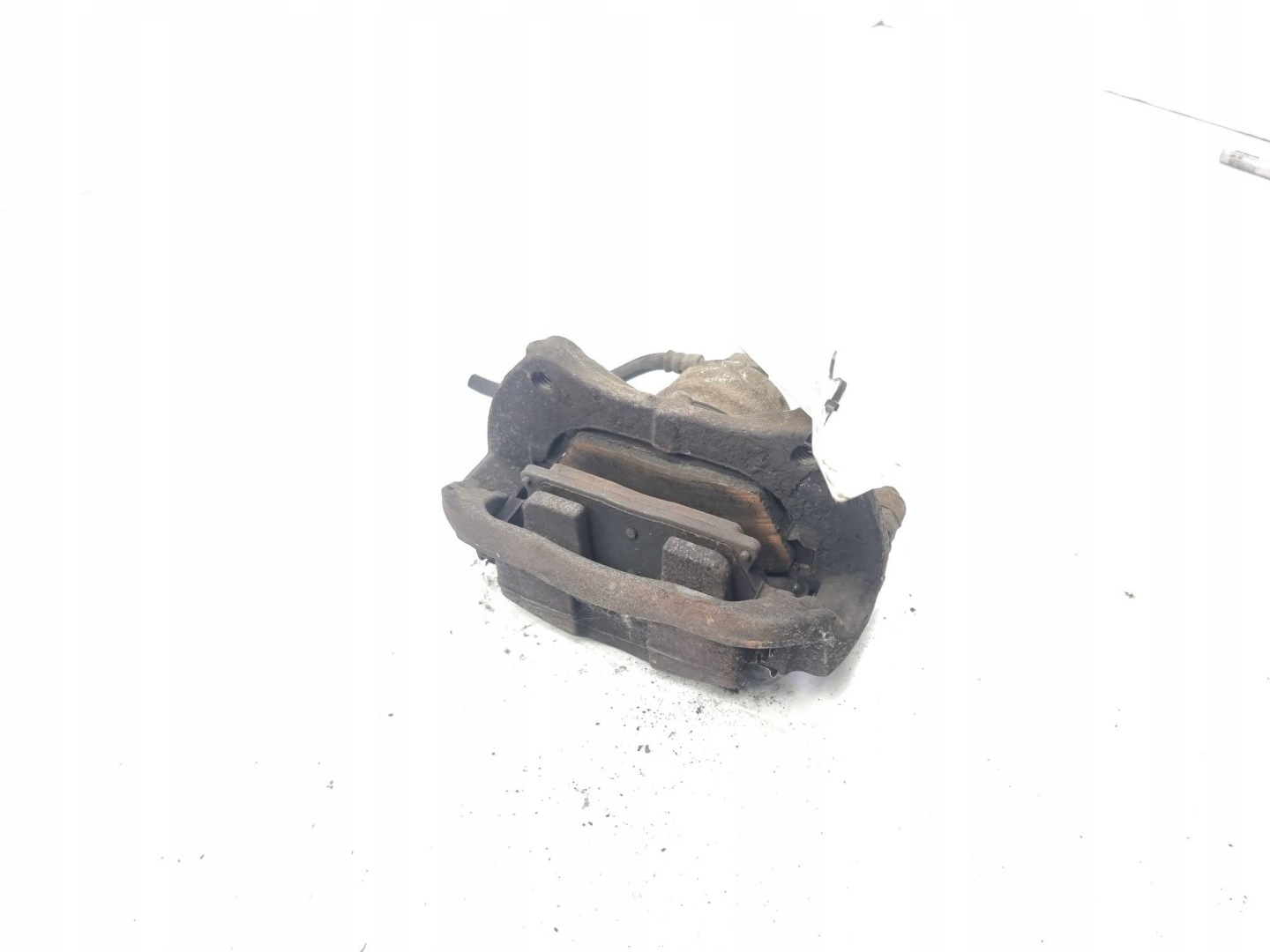 caliper brake front left 2.0 VCDI CHEVROLET CRUZE