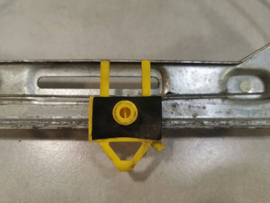 window regulator right rear part FIAT PANDA II 46803653