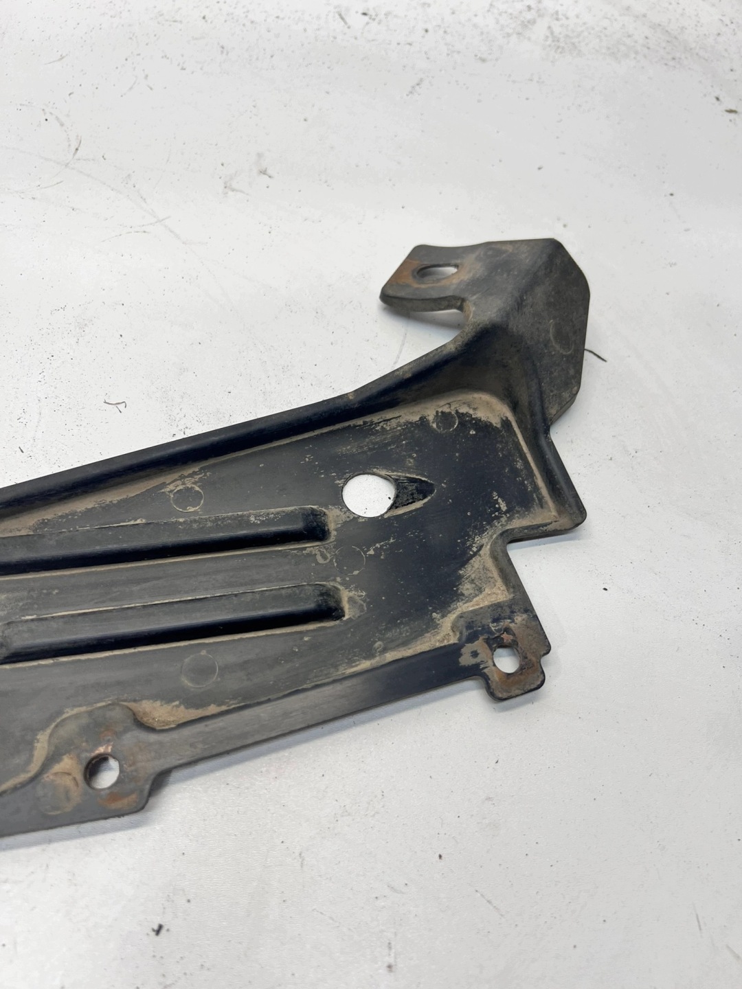 Blende Abdeckung Unterfahrschutz heck AUDI Q3 8U0825215B 150/26