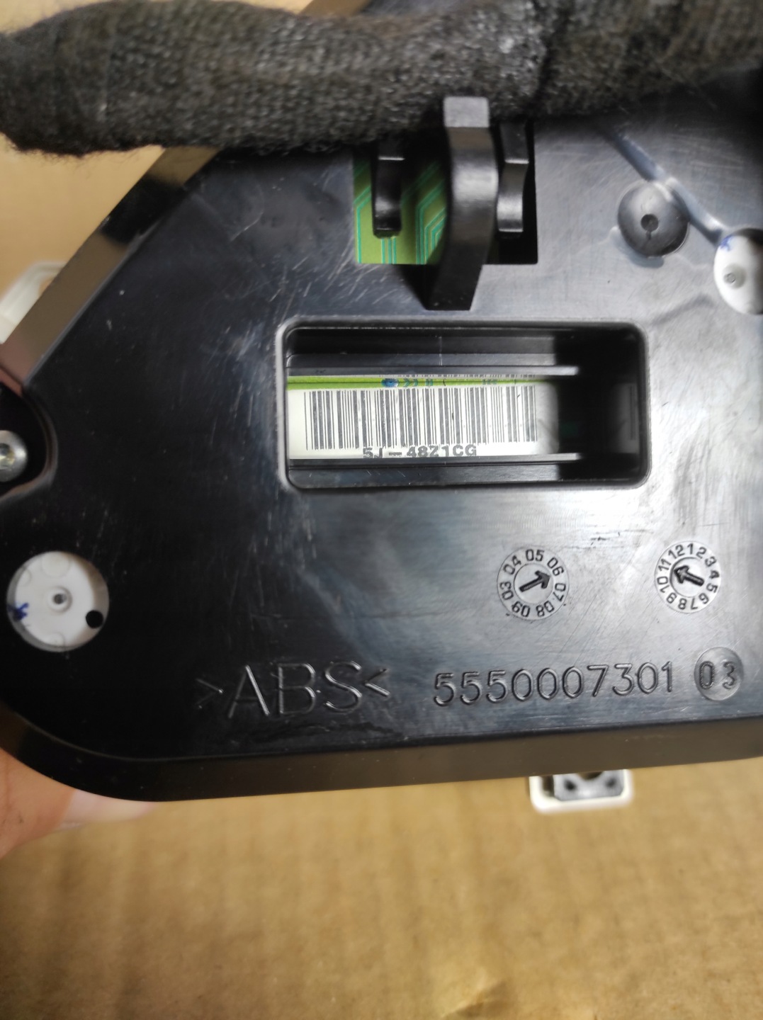 AUDI A6 C6 04r- dials clock 4F0920931T