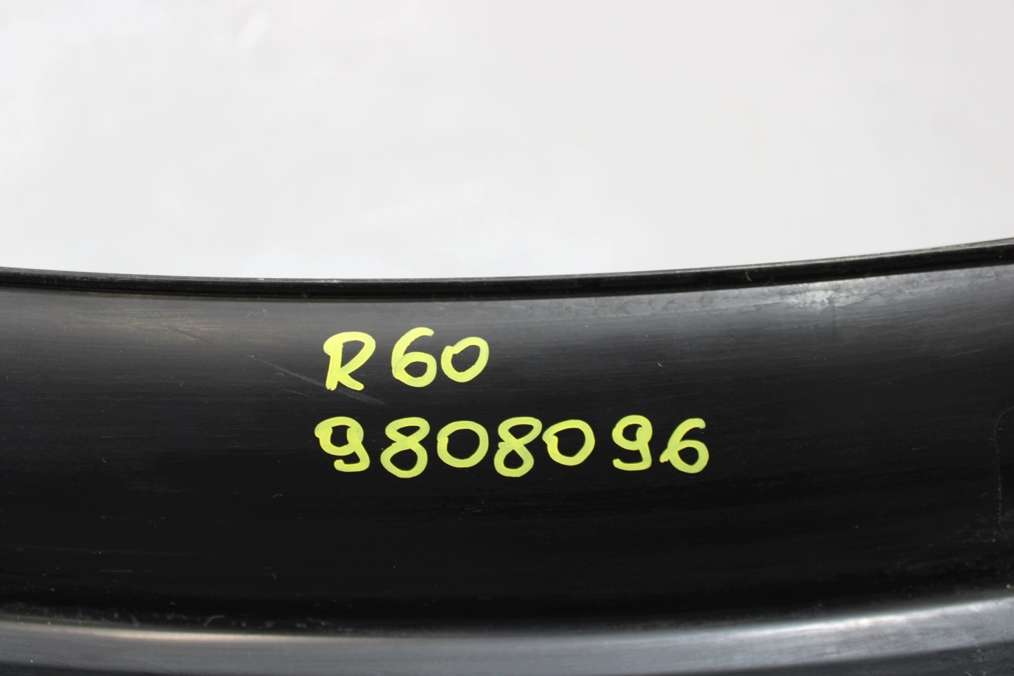 torpedo plastic right 9808096 MINI COUNTRYMAN R60 2.0D
