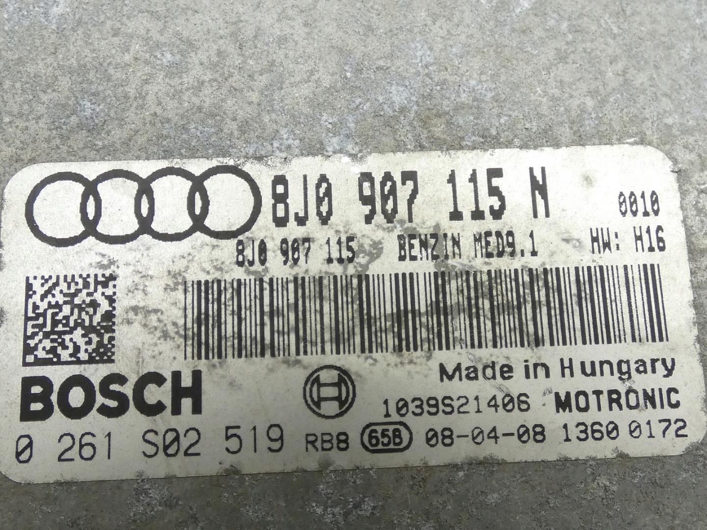 control unit computer of the engine AUDI TT 8J 2.0 TFSI BWA 8J0907115N
