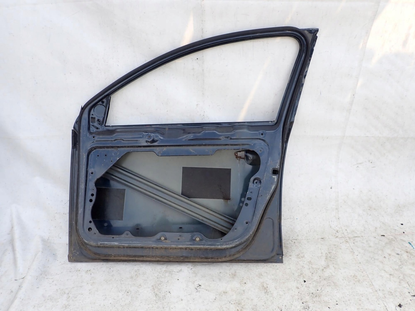 VW PASSAT B6 05-10 door front front right