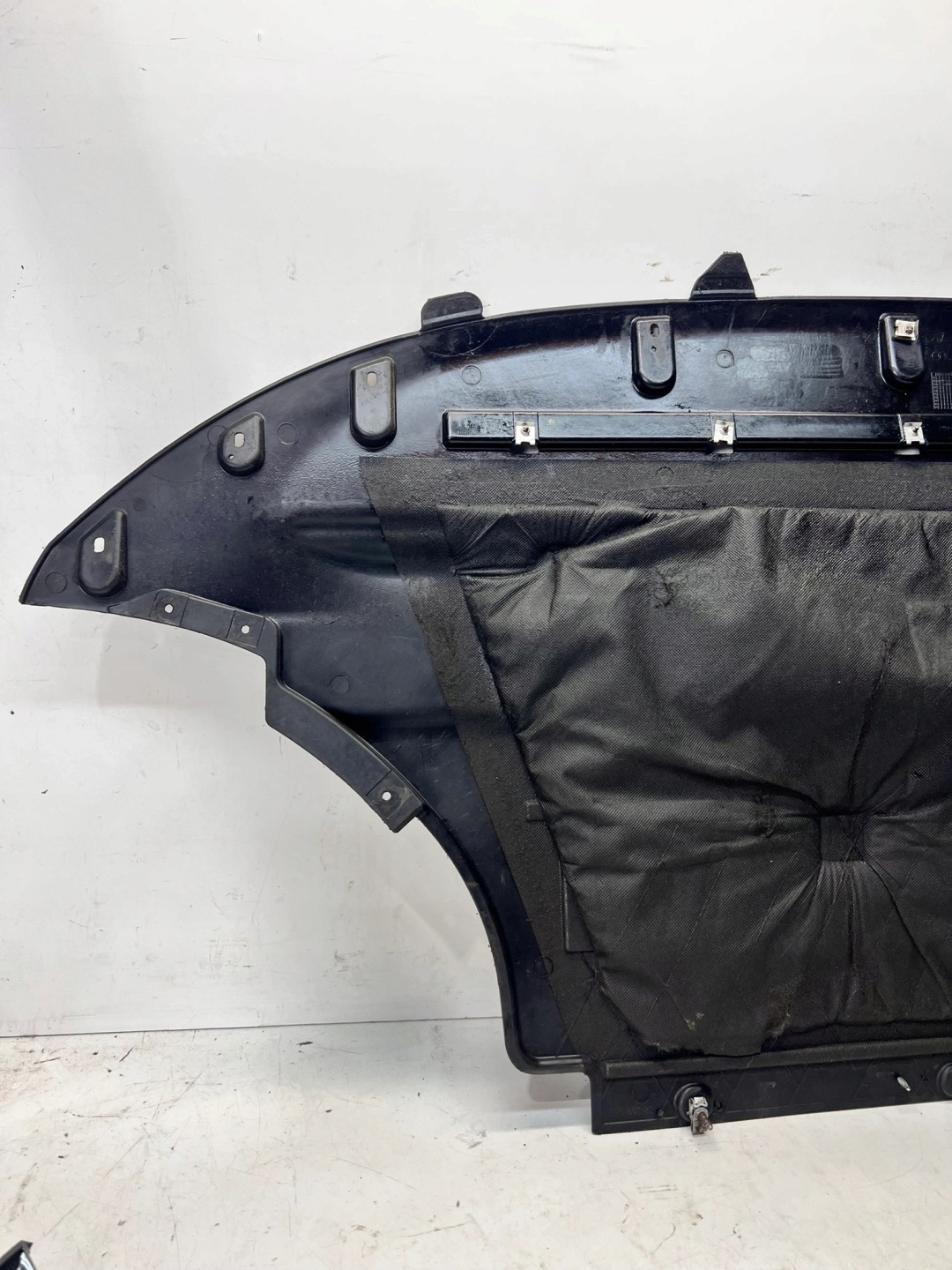 cover below engine cover AUDI Q5 8R 8R1863821C 92/26