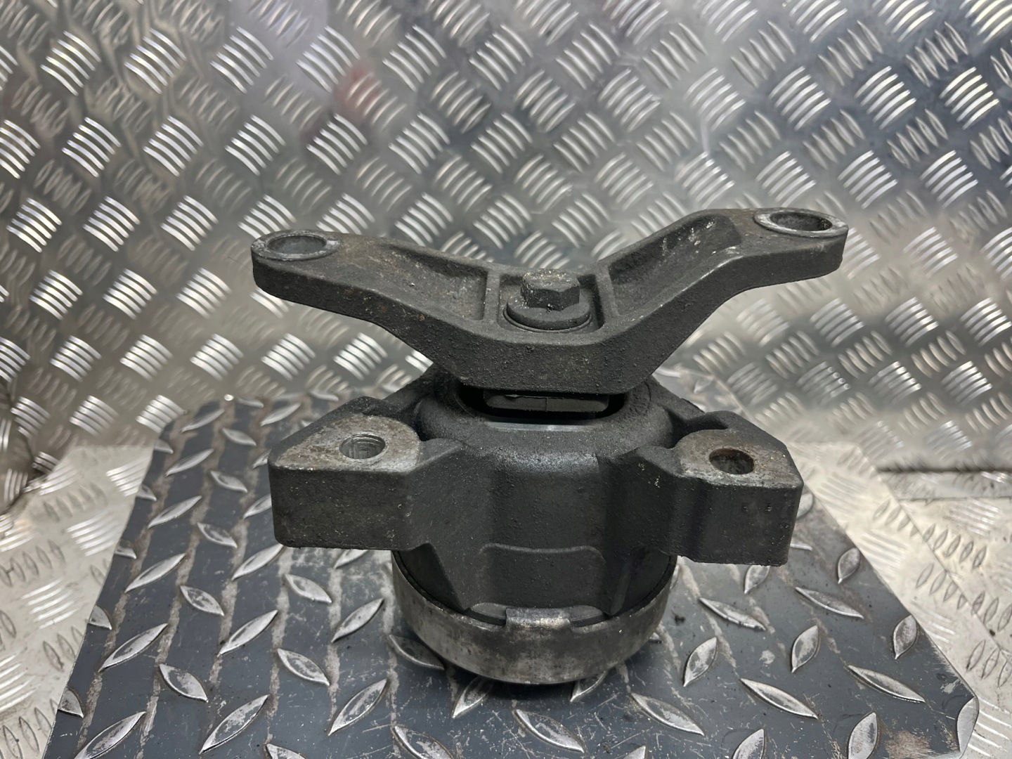 engine mount FORD MONDEO MK 4 6G91-6F012-DD