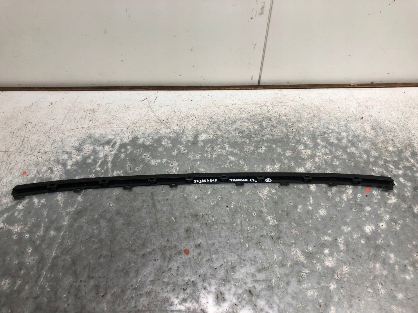 lišta nárazníku předek SEAT TARRACO 5FJ853618