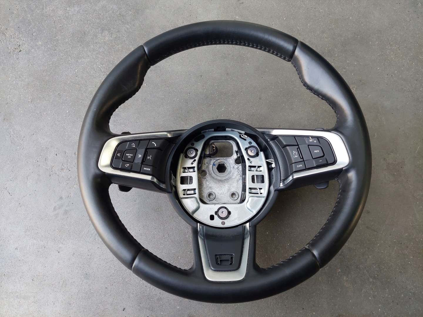 lenkrad MULTIFUNKCJA R-SPORT JAGUAR XF II X260