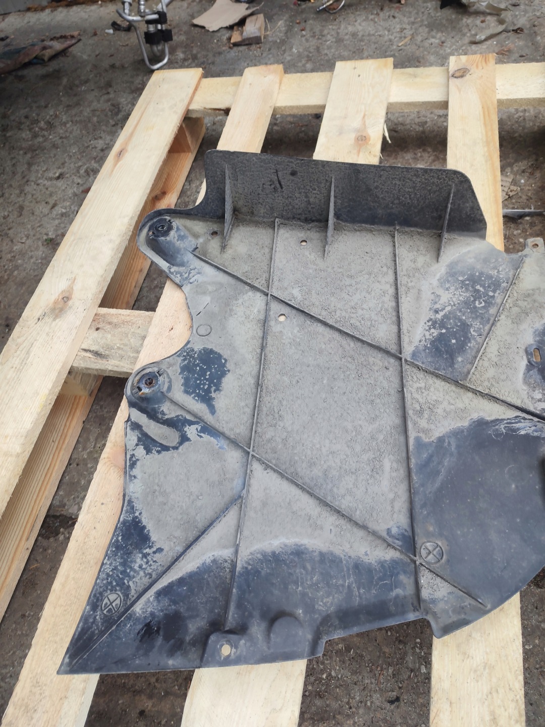 cover chassis Volkswagen Jetta VI
