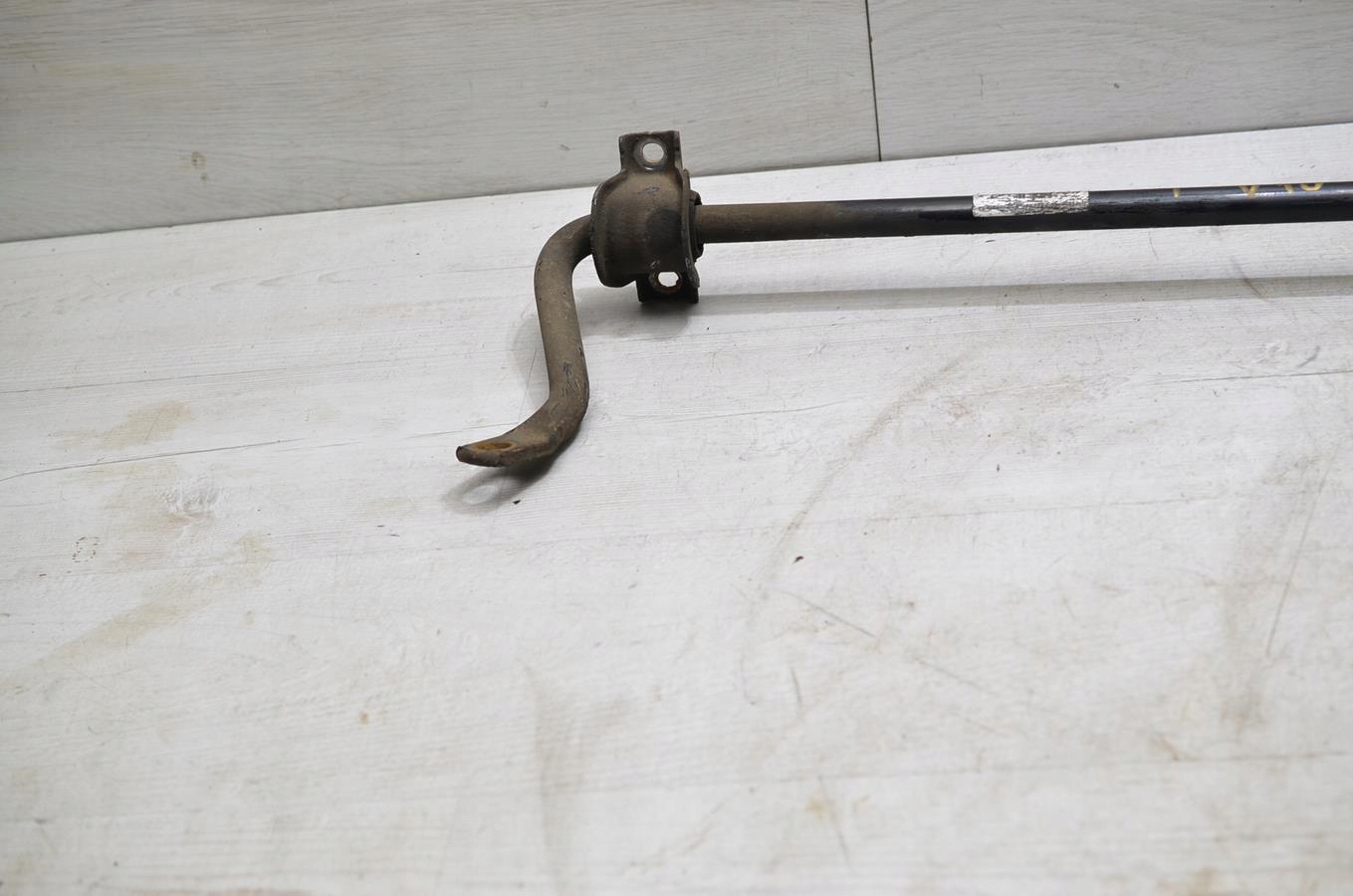 pipe tanks tanks air Volvo V40 II lift