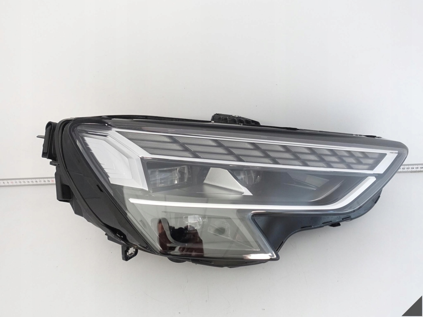 AUDI A3 S3 8Y0 LIFT 24- light HEADLIGHT FULL LED right front EUROPA + module