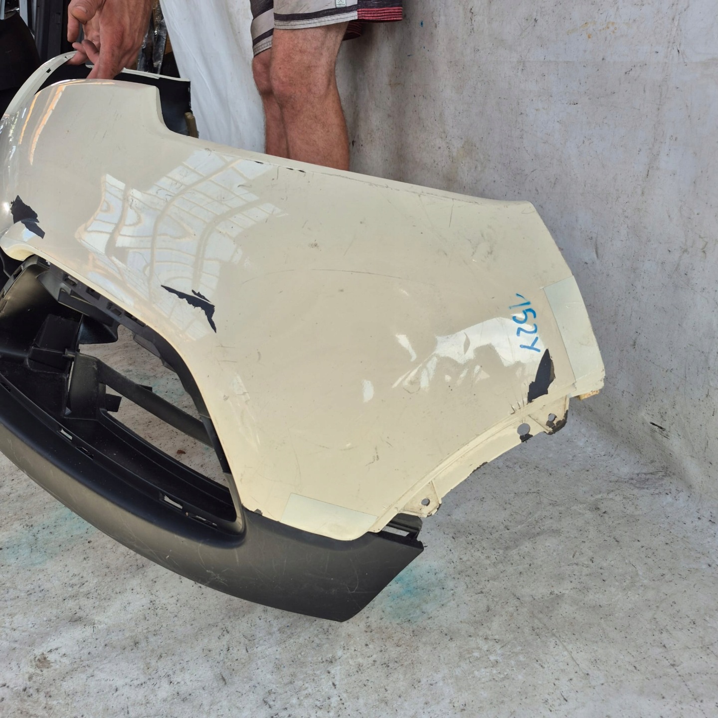 RENAULT CAPTUR and 1 13-17 bumper front front
