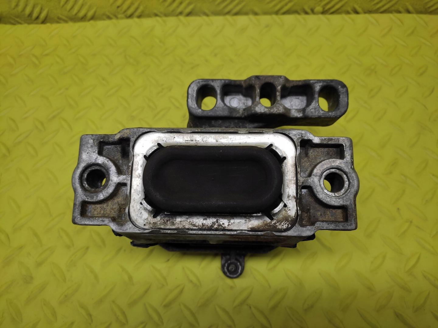 SKODA OCTAVIA II 1.6 TDI engine mount 1K0199262CN