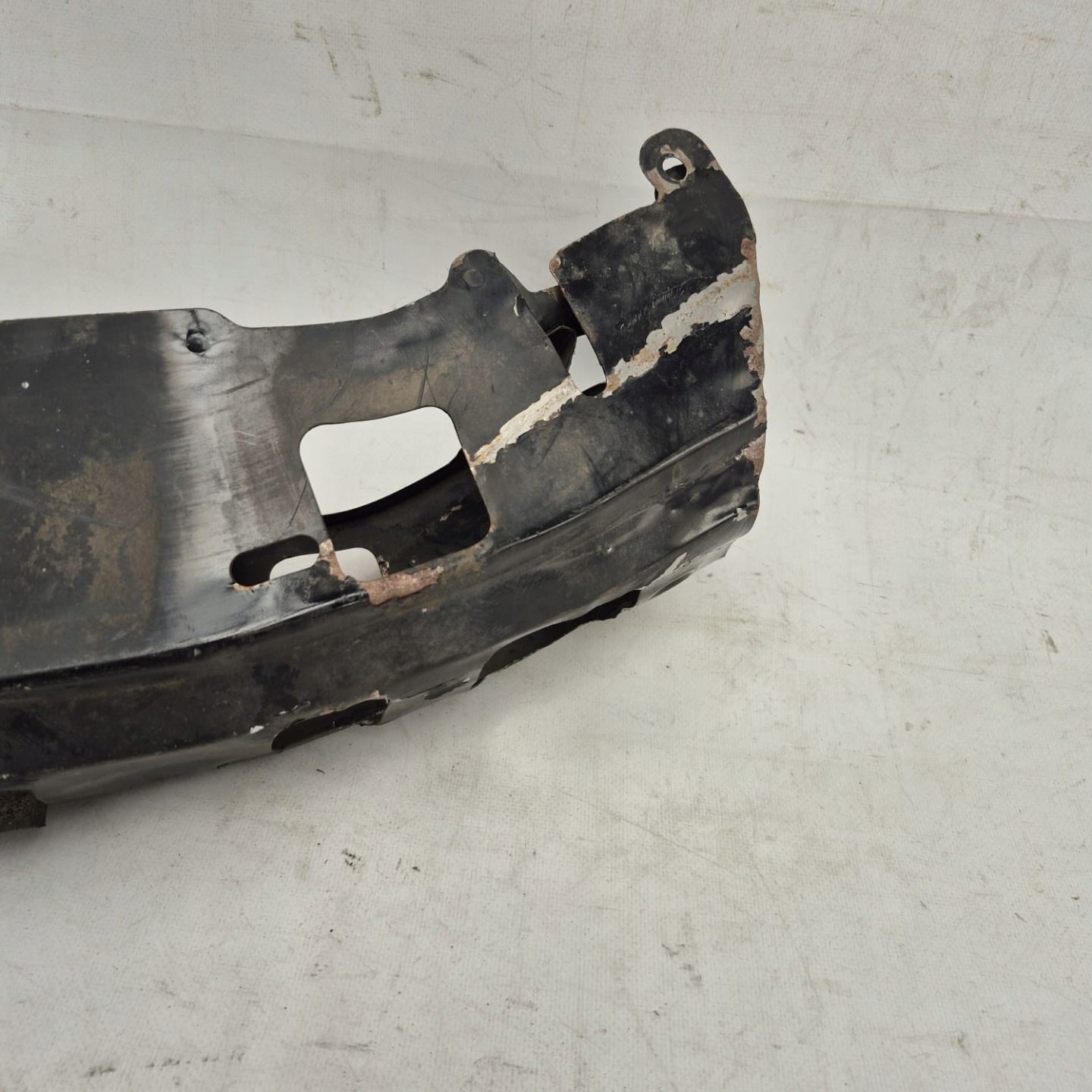 SUBARU FORESTER IV 12- bumper support front front