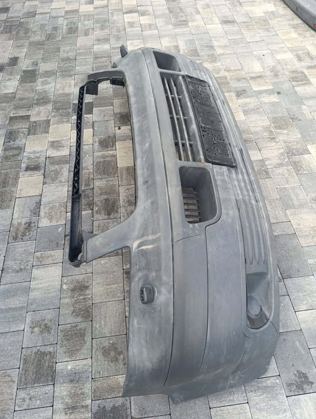 VW T5 nárazník přední předek kompletní