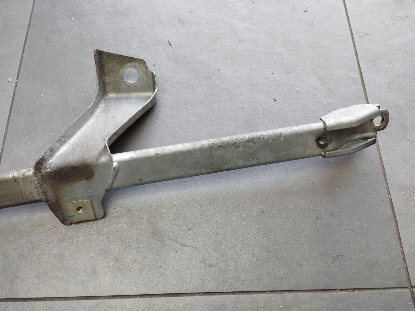 Mercedes-Benz S W222 2014 Supporto UKOSNA
