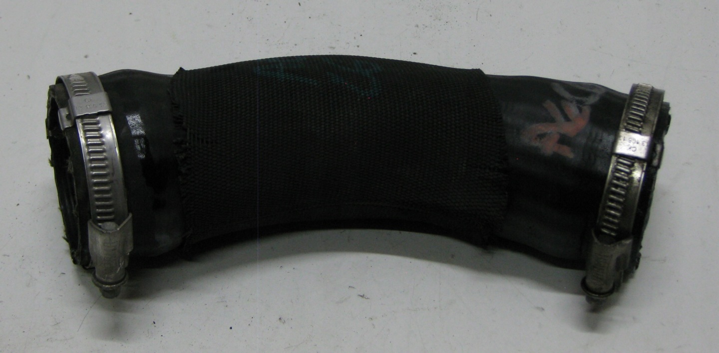 AUDI A6 C6 LIFT KOMBI trouba hadice intercoolera 4F0145709L