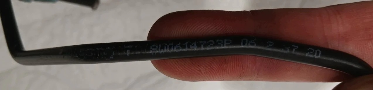 AUDI A4 B9 LIFT Schlauch Brems- 8W0614723P