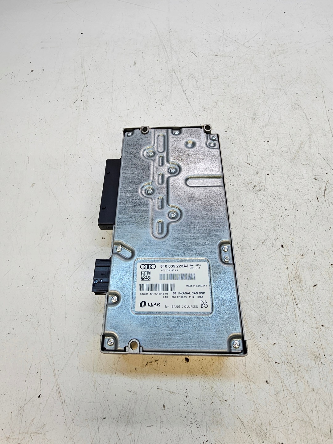 amplifier bang OLUFSEN AUDI A4 A5 Q5 8T0035223AJ