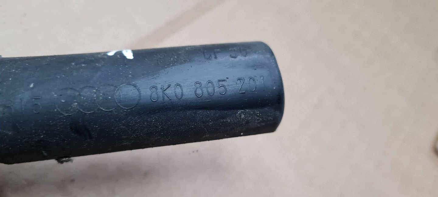 Q5 8R LIFT bracket holder hook radiator A5 A4 B8 8K0805201