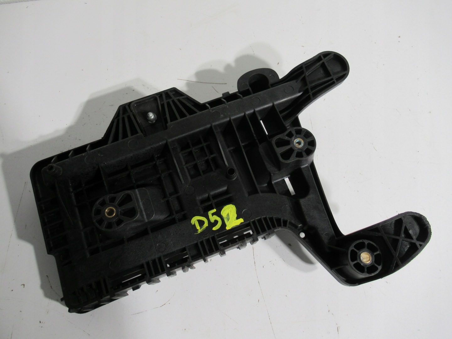 VW SEAT SKODA DRŽAČ AKUMULATORA 1K0915333