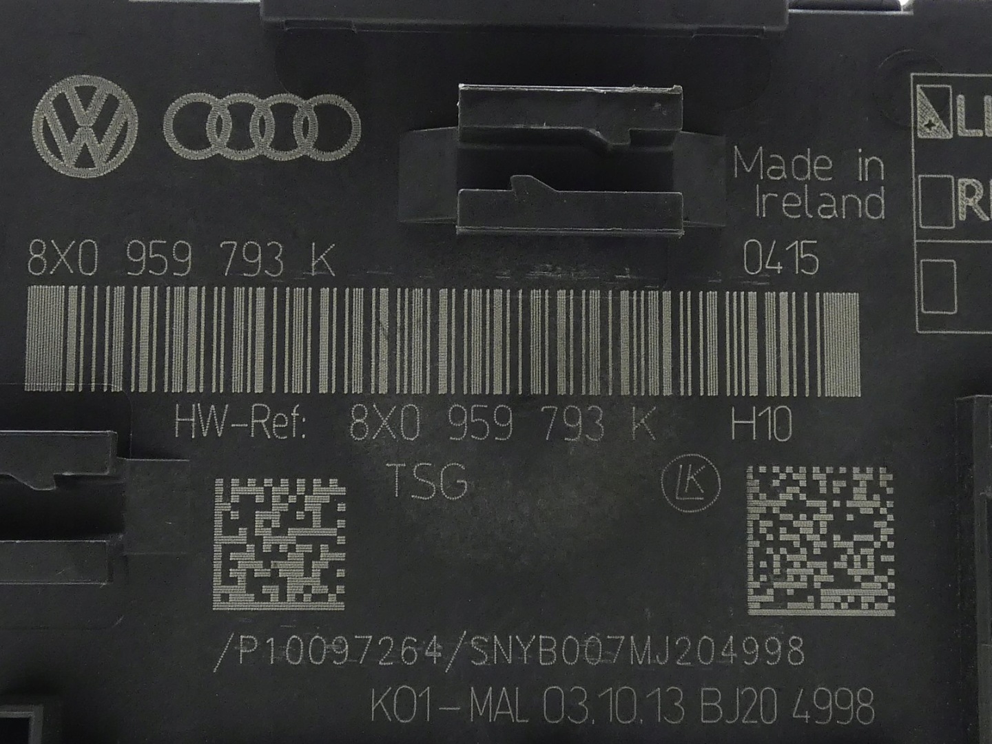 module control unit door AUDI A1 8X Q3 SKODA SUPERB II 8X0959793K
