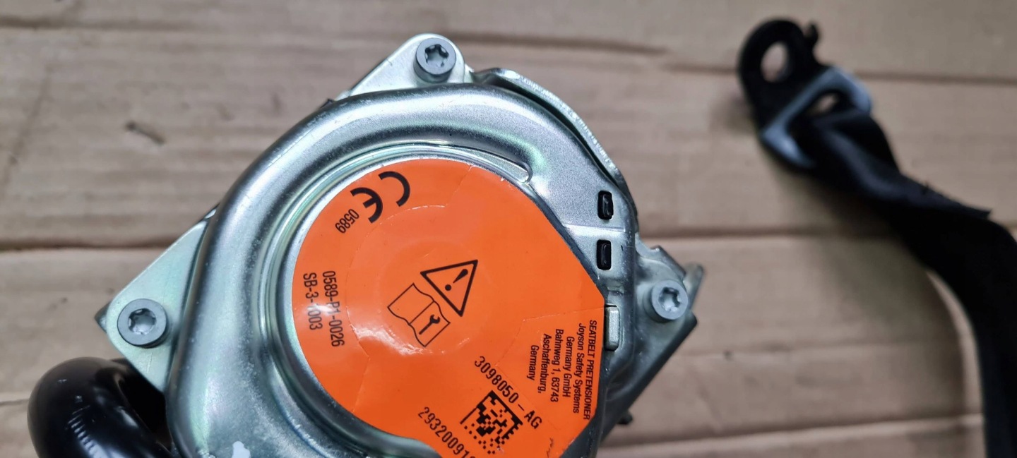 A6 C8 4K Gurten Sicherheits links rechts heck Spanner ORG 4K8857805G