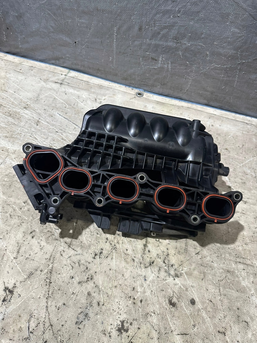 intake manifold HONDA CIVIC VIII 1.8B