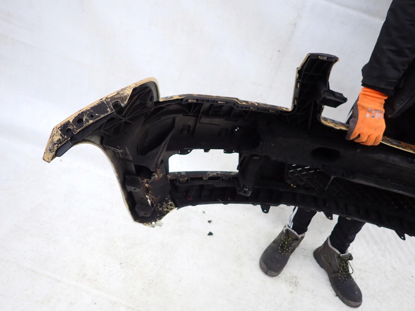 MERCEDES GLK X204 08-12 bumper front washer PDC