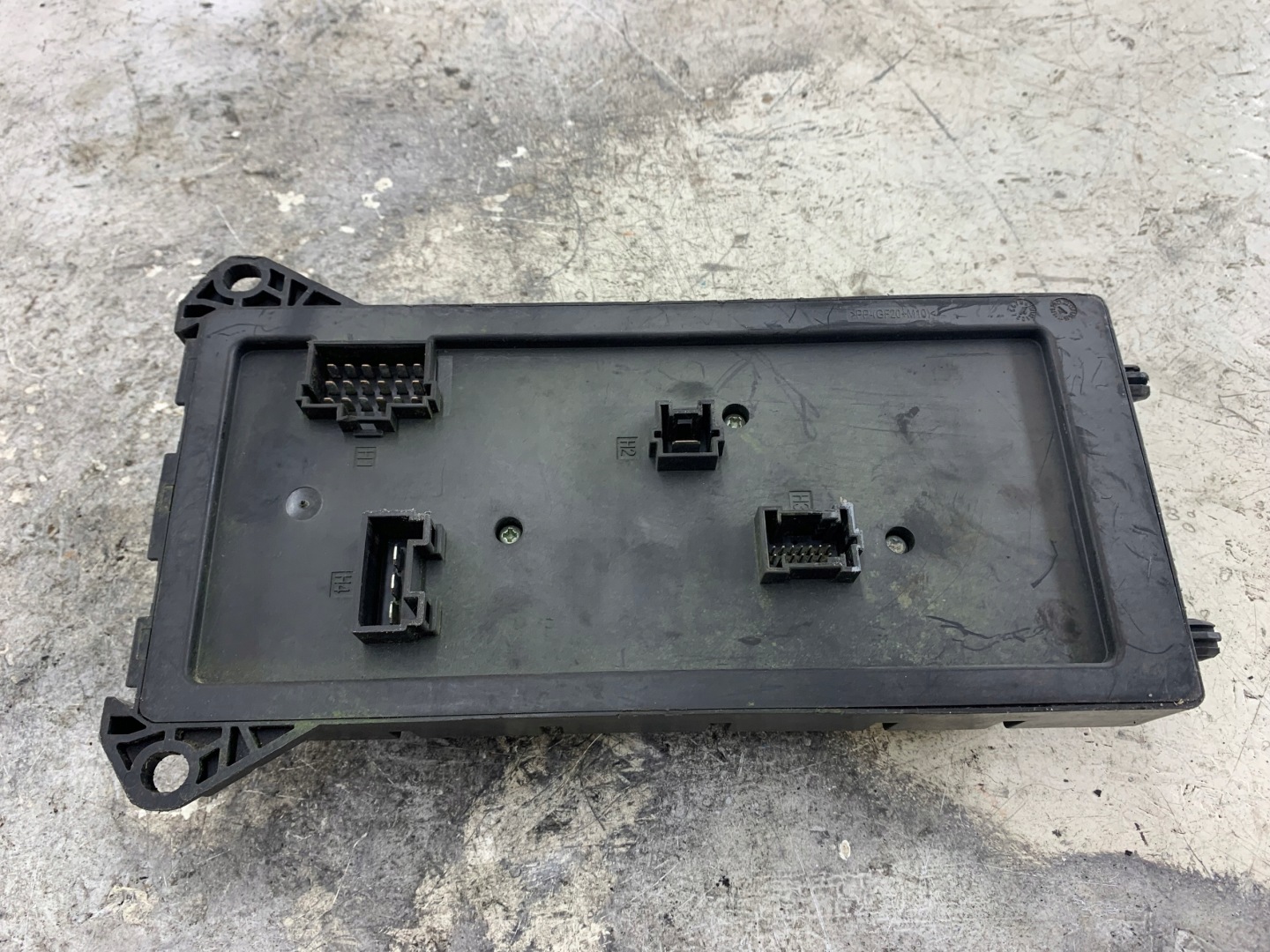 VW CRAFTER und SPRINTER 906 Kasten der Sicherungen A9065454701