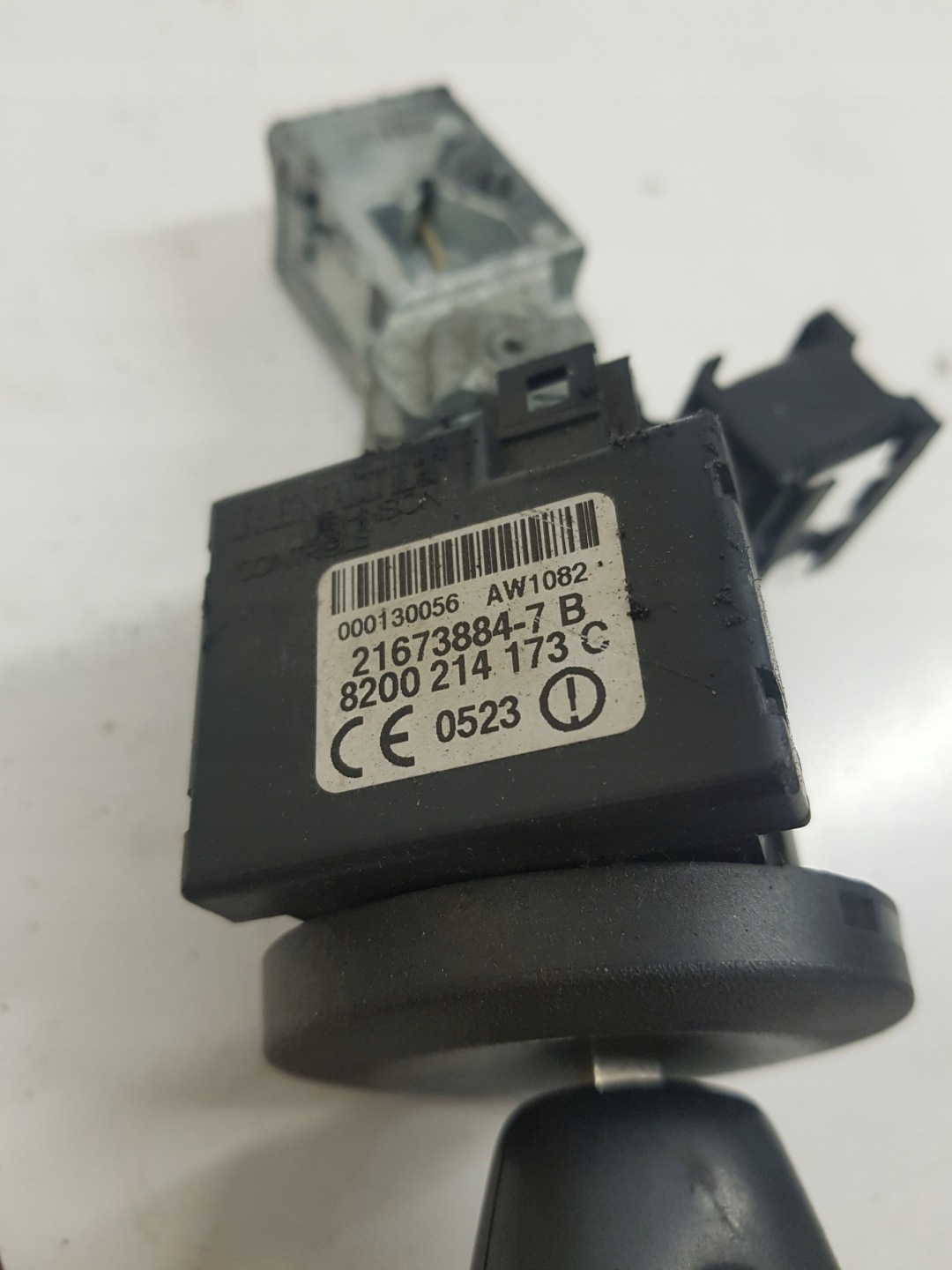 ignition Z KLUCZYKIEM RENAULT MODUS 8200214173C