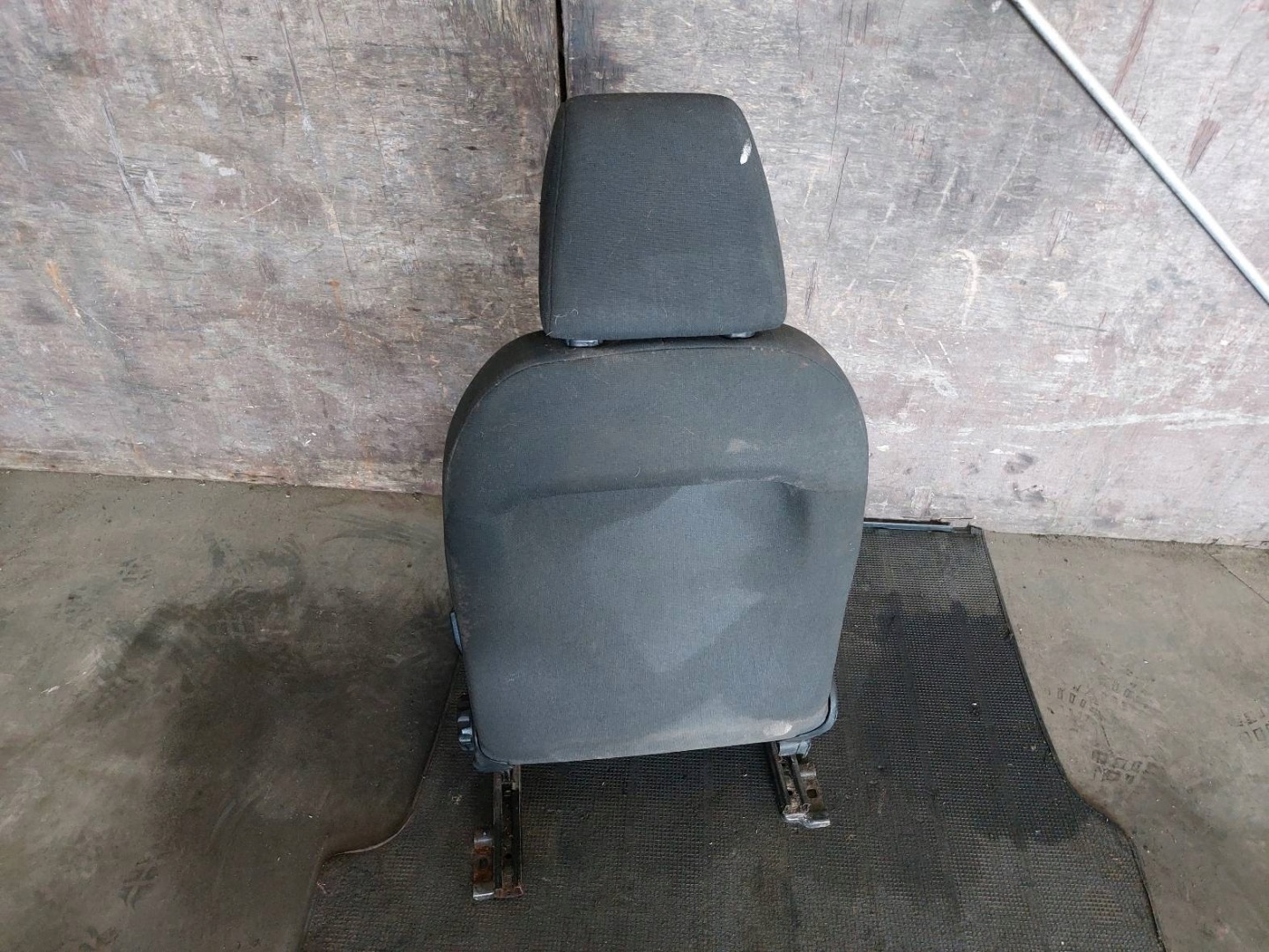 seat left front FORD FIESTA VAN MK5 2007R