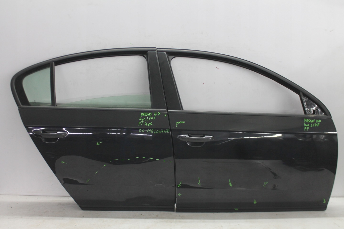 door right front VW PASSAT B7 LI7F sedan 10-14