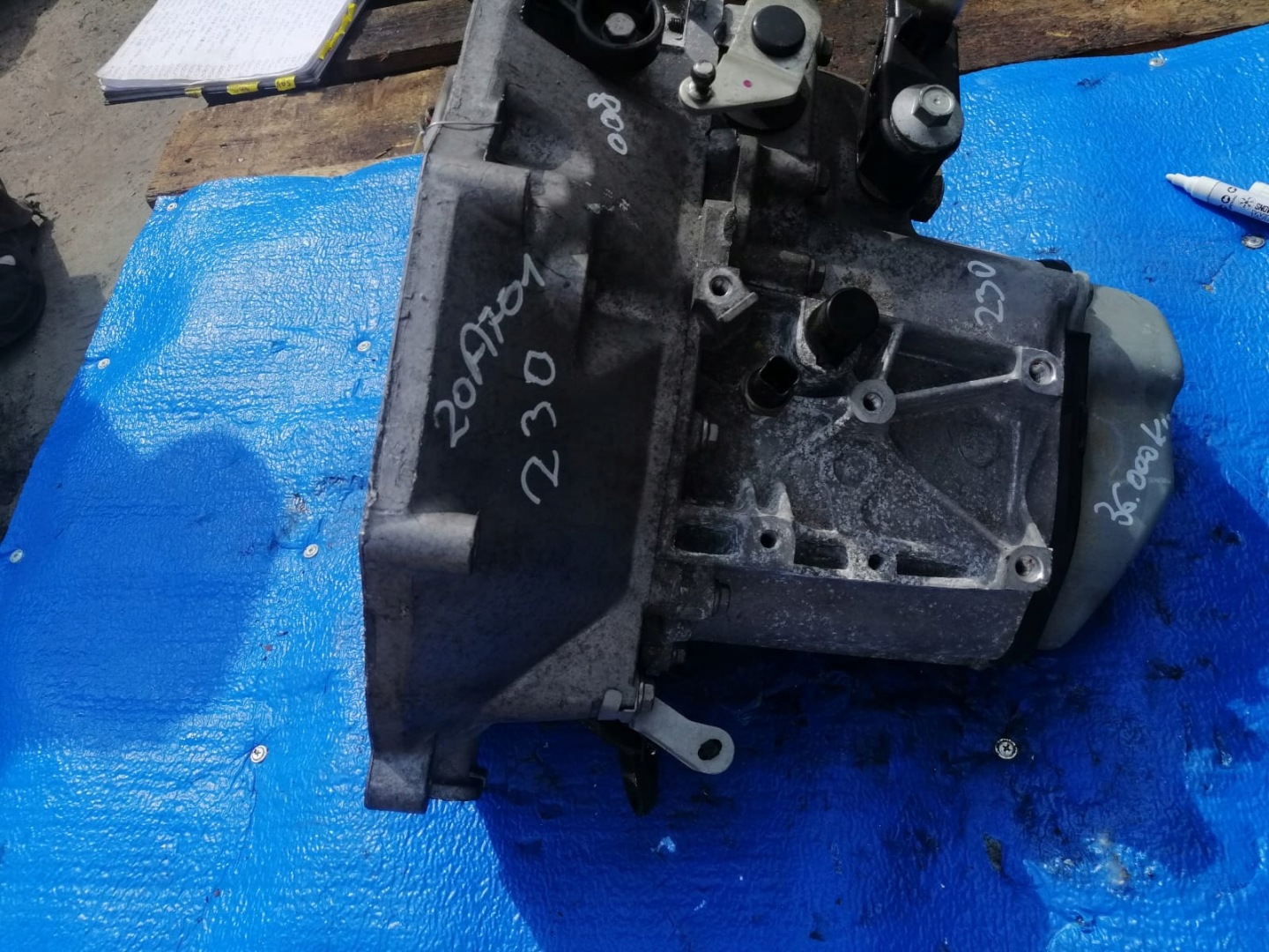 Getriebe 20A701 PEUGEOT 208 1.2 VTI 36tyskm