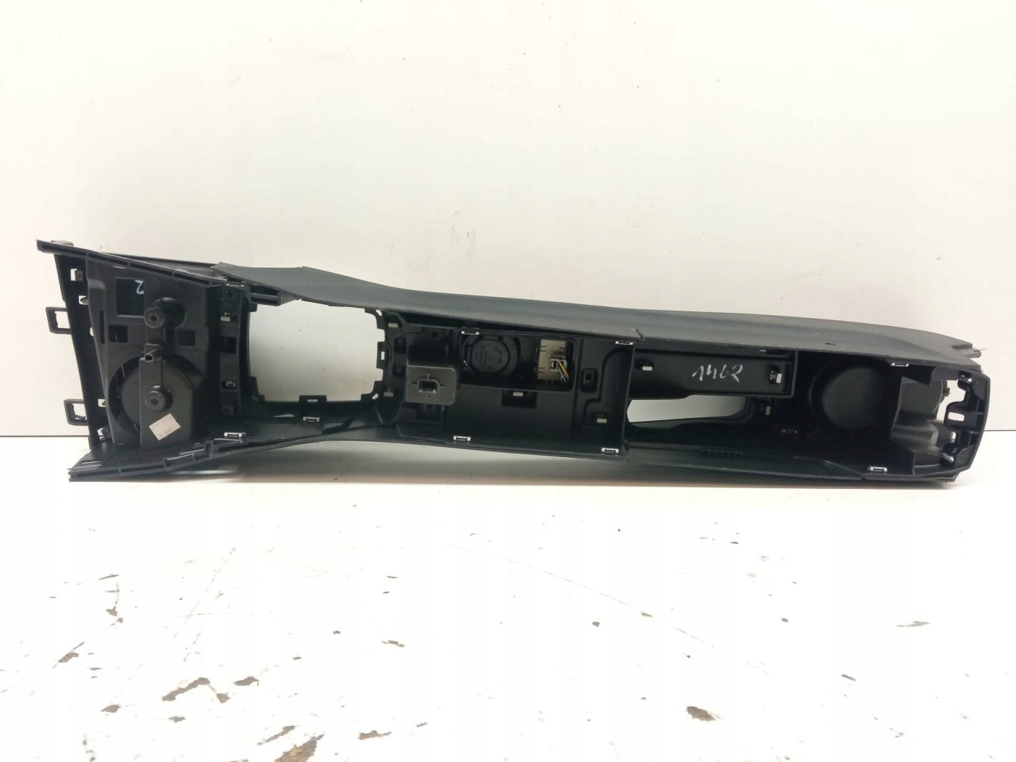 TUNEL mitte 969106797R Dacia Duster II (2017-2024)