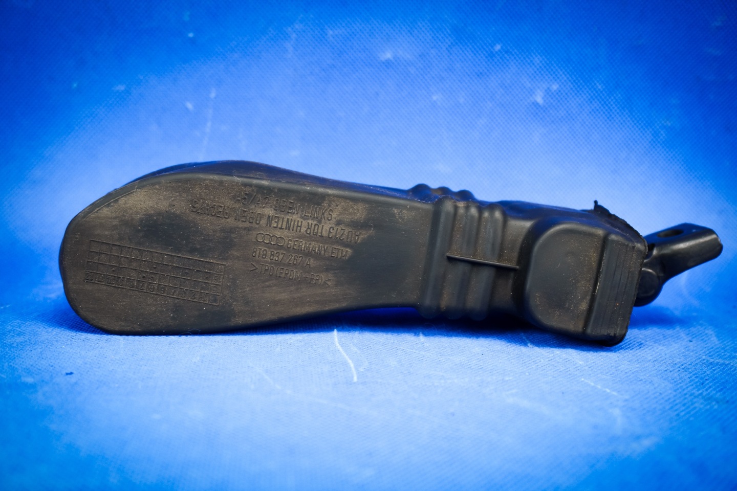 limiter door front Audi A7 RS7 4G8 4G8837249B