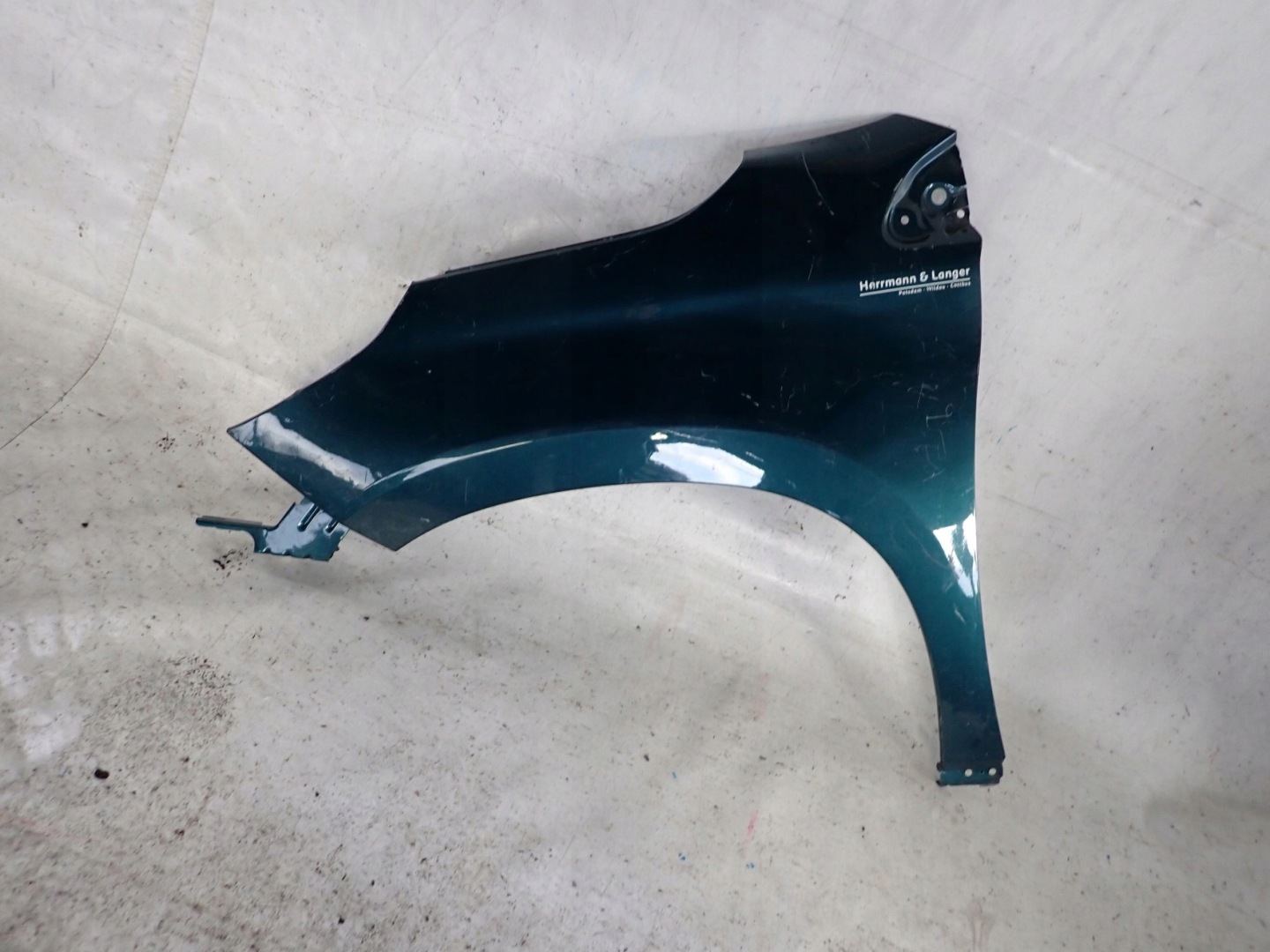 PEUGEOT 2008 e 13- parafango sinistra Anteriore
