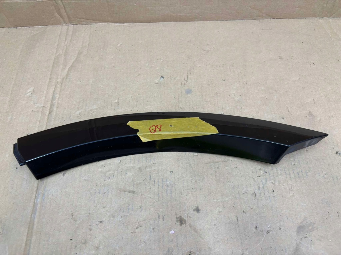 moulding door left rear part AUDI Q8 4M8 4M8854819