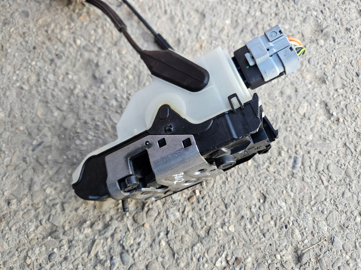 lock door left front CITROEN C4 B7 II 2010-2017 9685351380