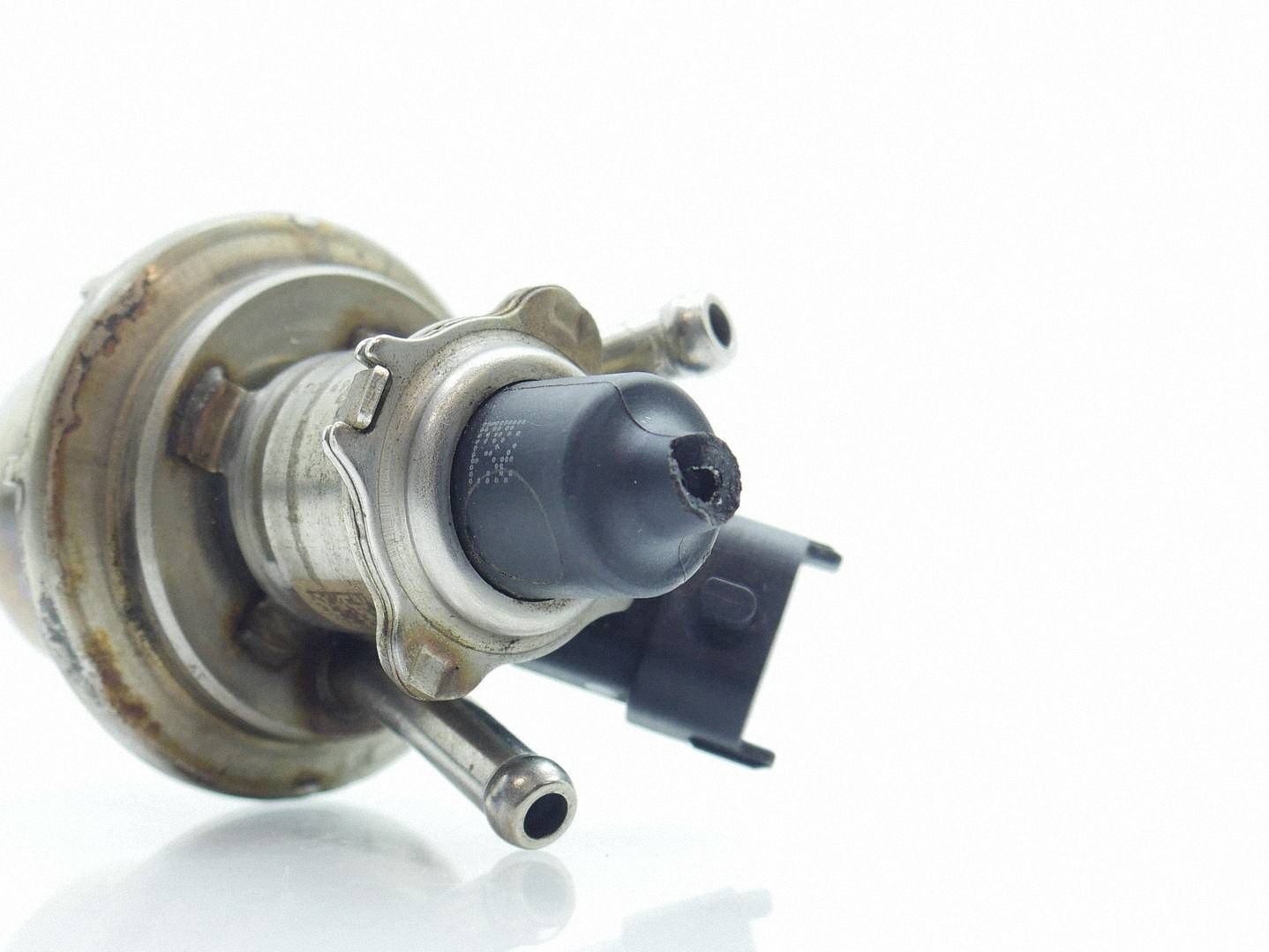 injector nozzle ADBLUE MERCEDES C W205 E W213 2.2 CDI A0004901113