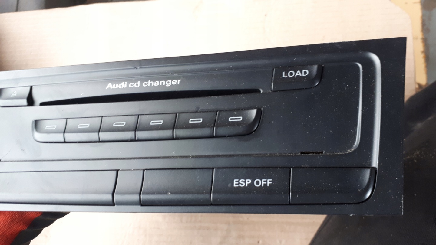 A5 8T changer CD player CD CHANGER A4 B8